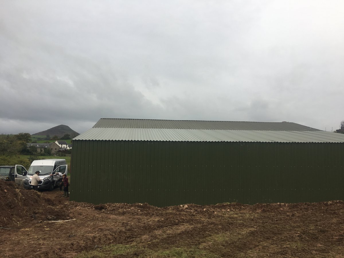 An image of agricultural lean to barn extension llanfihangel crucorney  goes here.