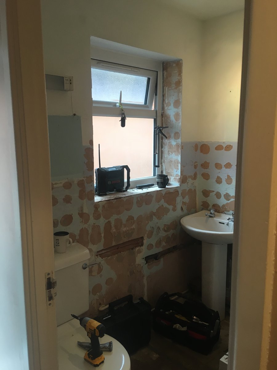 Image of bathroom refurbishment coleford 