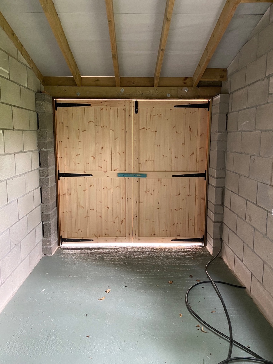 989: Click here for full sized Garage timber doors image and more information Garage timber doorsImage with link to high resolution version