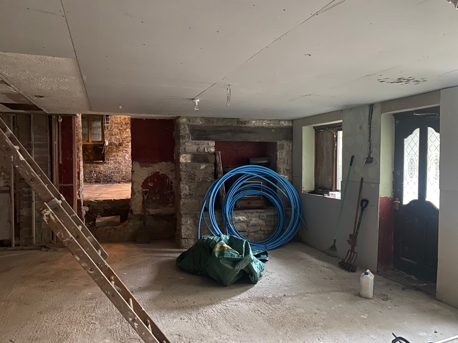 992: Click here for full sized Ground floor clearance image and more information Ground floor clearanceImage with link to high resolution version