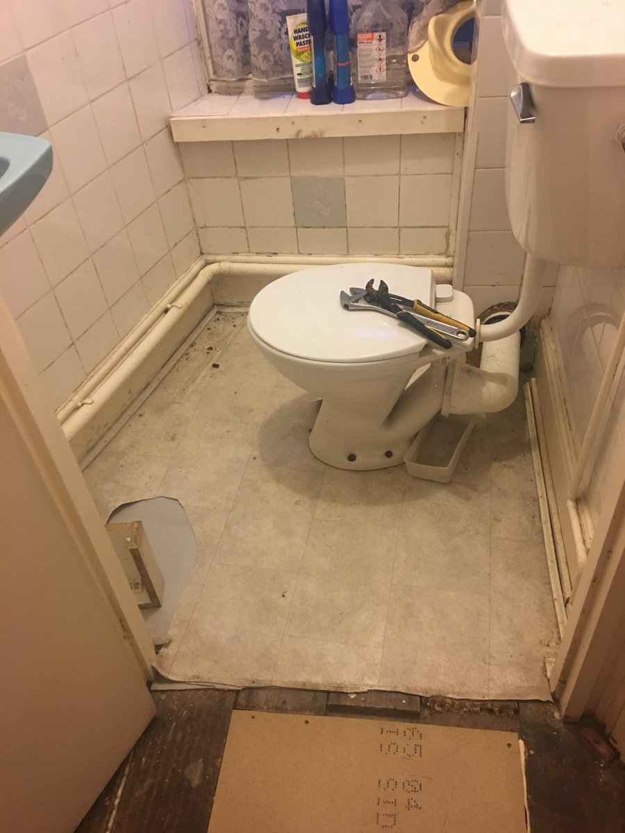 image shows: landing toilet refurbishment tintern 