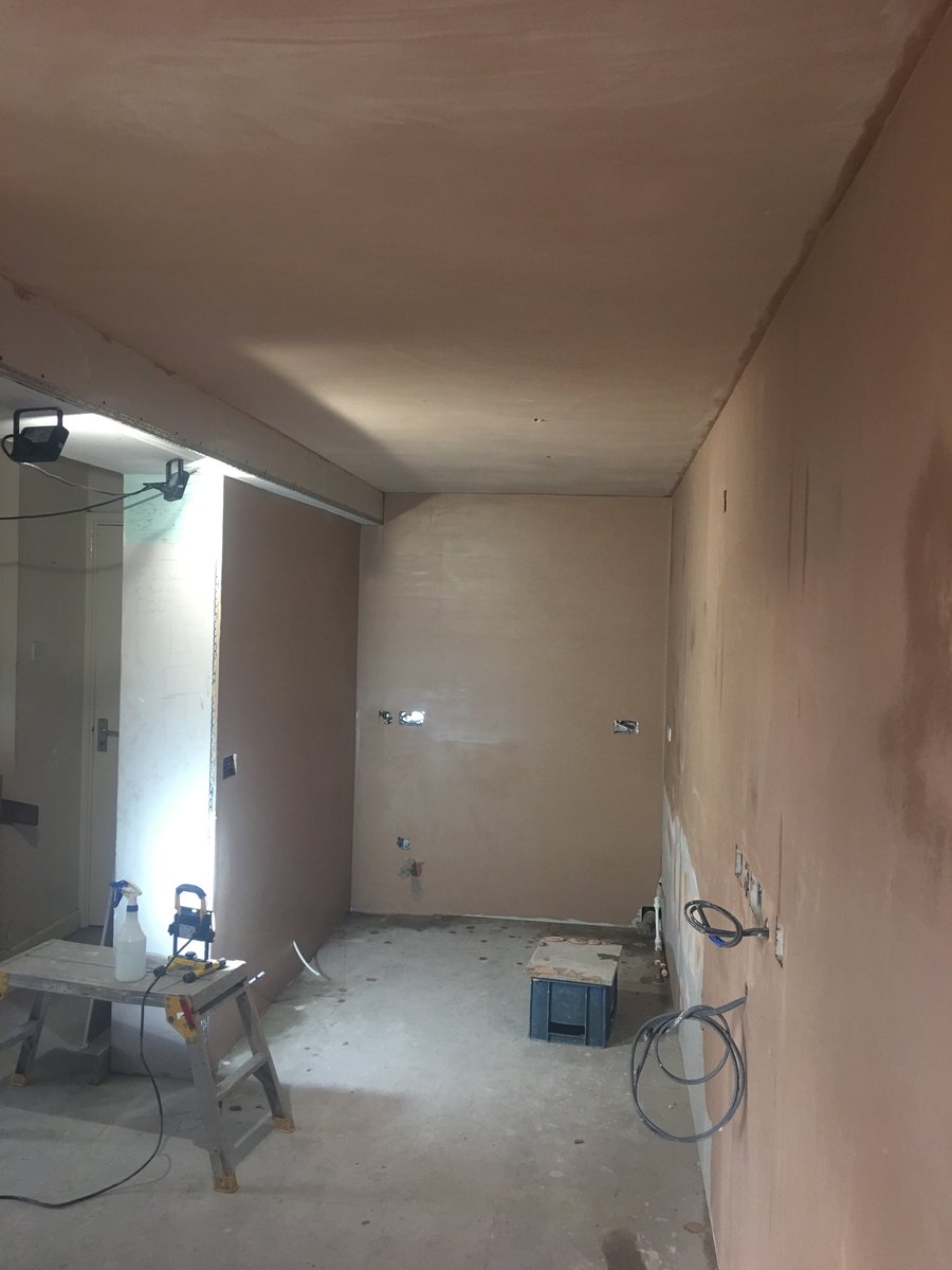 An image of new doorway boarding plastering llanishen  goes here.