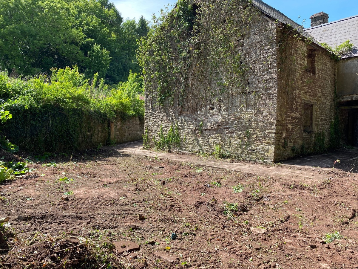 1116: Click here for full sized Period property restoration image and more information Period property restorationImage with link to high resolution version