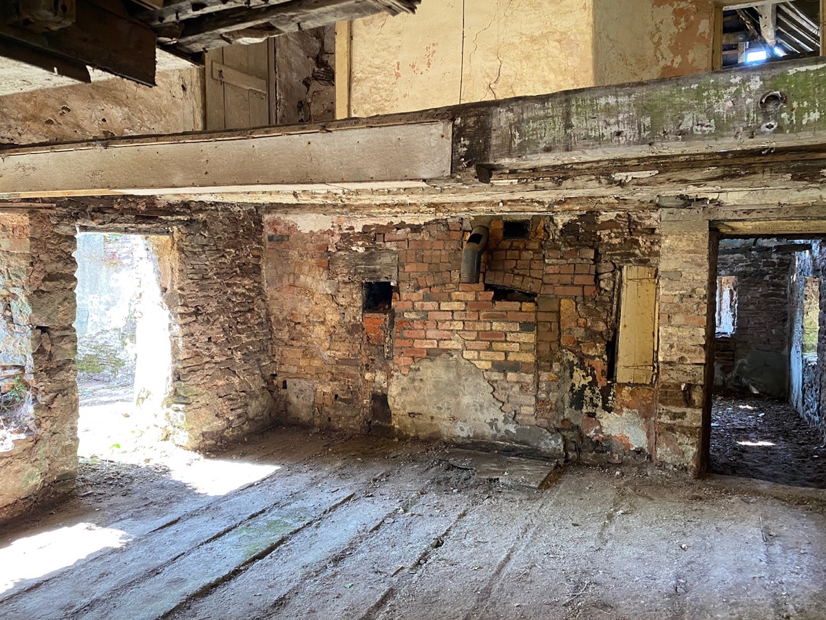 1118: Click here for full sized Period property restoration image and more information Period property restorationImage with link to high resolution version