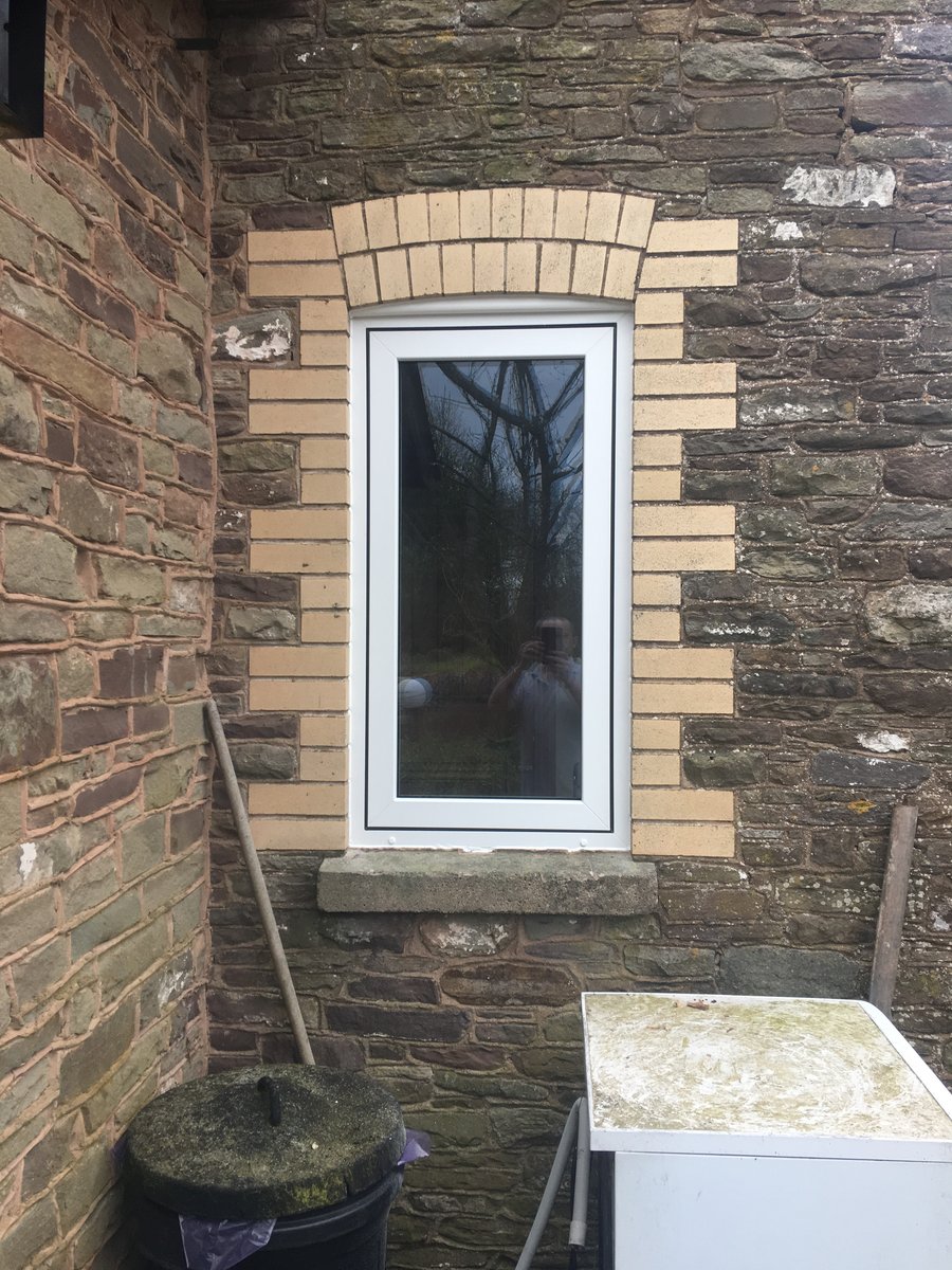 An image of replacement windows bespoke size cross ash  goes here.